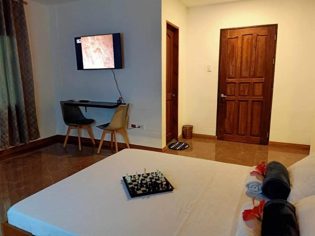 Gbu Loboc River Guesthouse Экстерьер фото