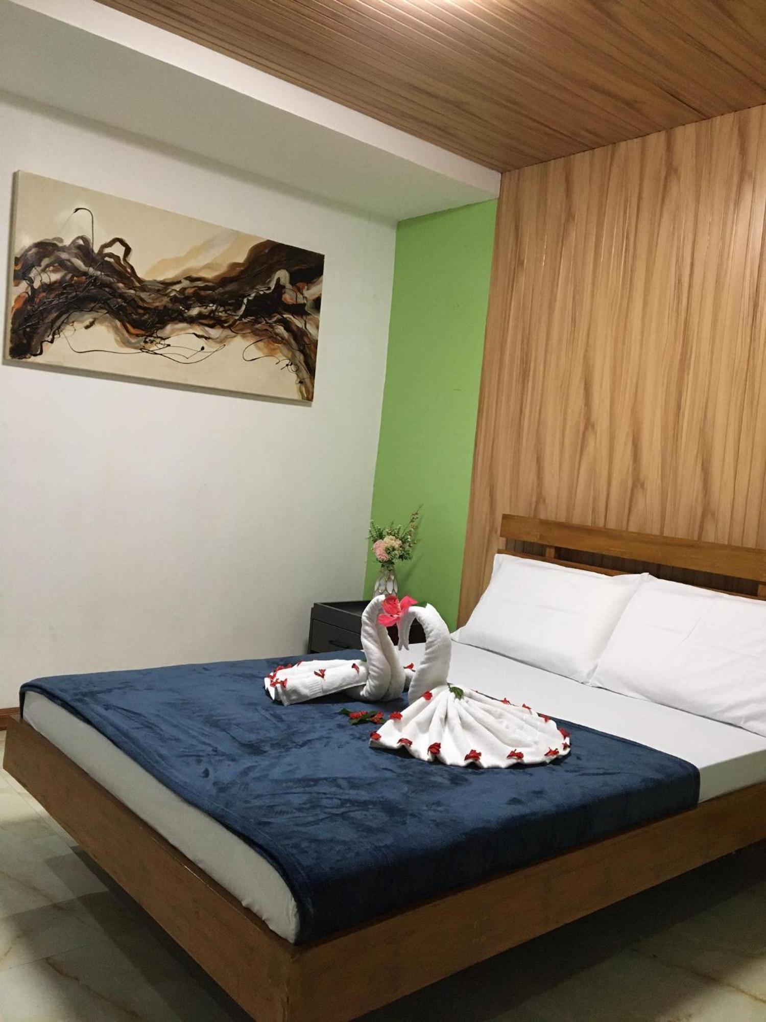 Gbu Loboc River Guesthouse Экстерьер фото